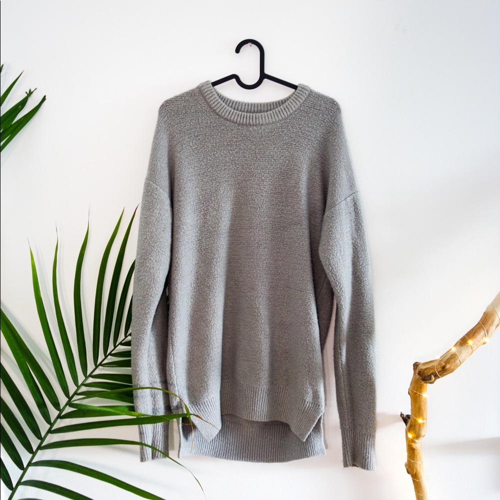 Super Cozy Men’s Gray Sweater